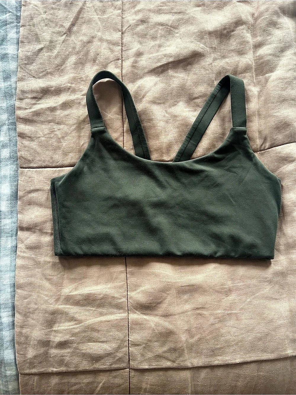 Girlfriend Collective Lou Sports Bra — Olive Green, XS